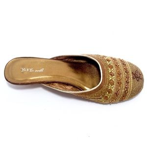 BKE Sole Beaded Sandal Heel